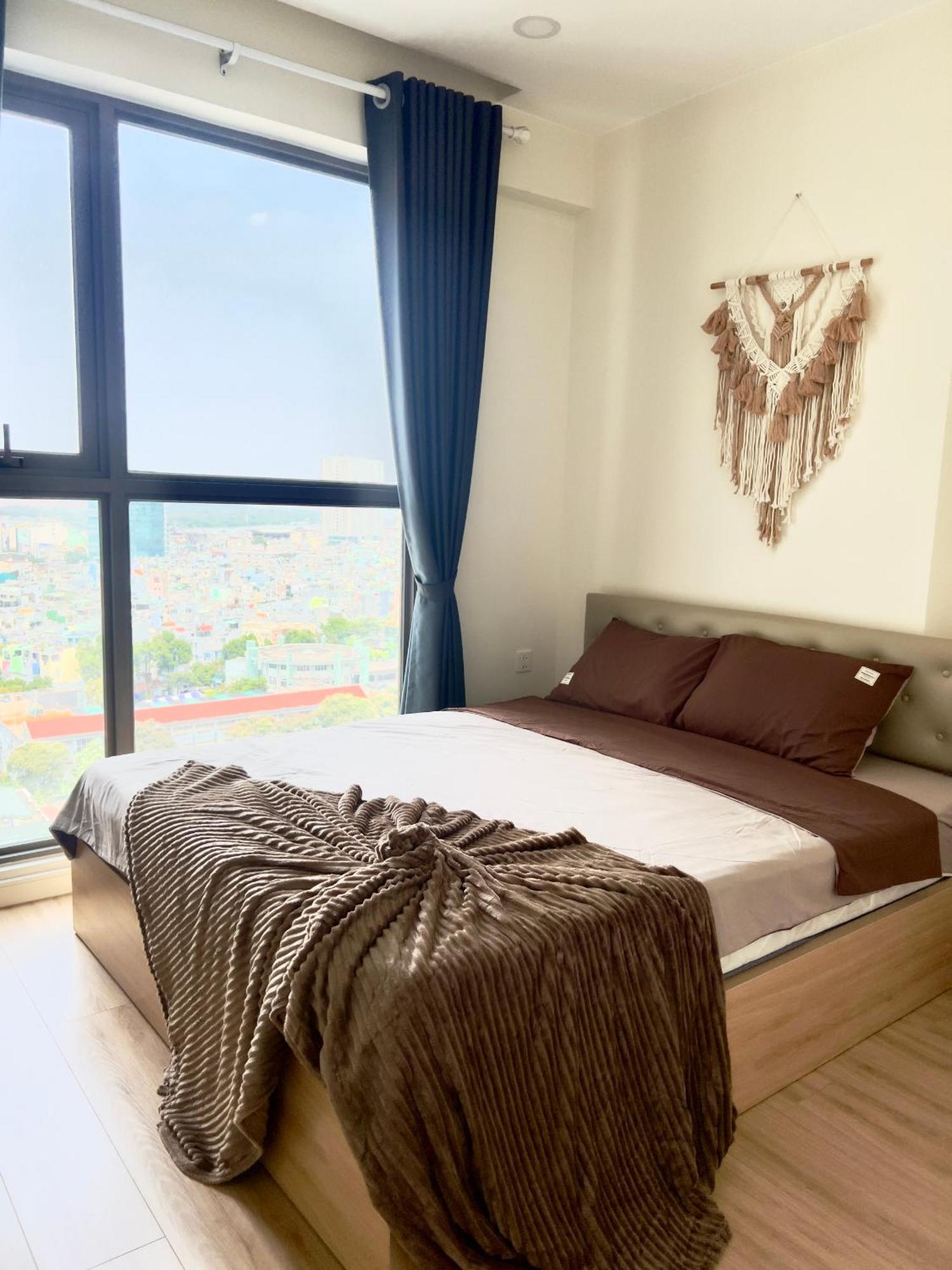 Căn hộ Roy City House
